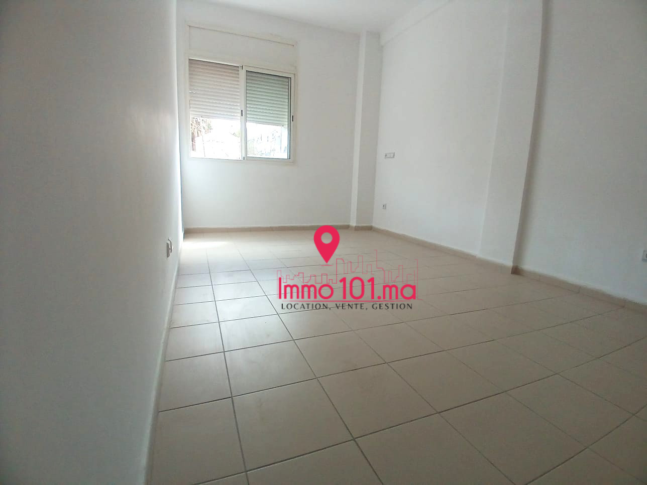 Appartement à vendre à Yaacoub El Mansour AYV2439